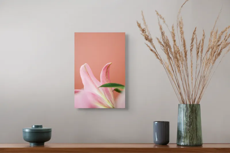 Tablou Canvas, "Flori roz în lumina dimineții", Floral, Delicat, Roz, Frunze, Blând, Simplu, Elegant, Pastel, Natural, Primăvară, 26 x 39 cm – poza 5