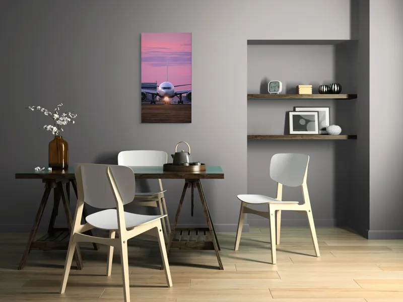Tablou Canvas, "Avion pregătit de decolare la apus", Avion, Răsărit, Cer, Pista, Zbor, Călătorie, Aripi, Horizont, Nori, Lumini, 50 x 90 cm – poza 4