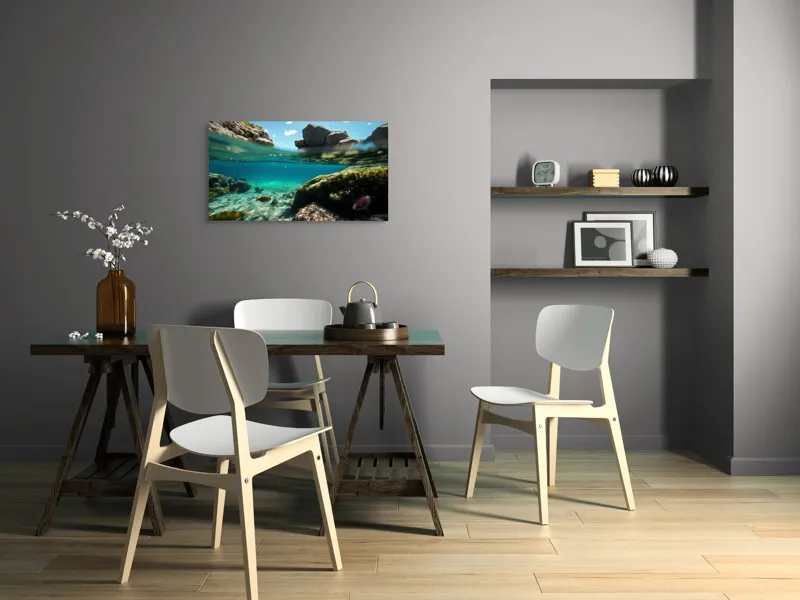 Tablou Canvas, "Lumea subacvatică îmbrațișată de soare", Stânci, Apă, Albastru, Pești, Corali, Cer, Nor, Lumină, 90 x 50 cm – poza 3