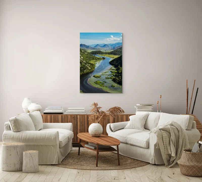 Tablou Canvas, "Vârtejul liniștit al râului verde", Peisaj, Râu, Munți, Vegetație, Cer, Natură, Albastru, Verde, Liniște, Tranquilitate, 70 x 100 cm – poza 4