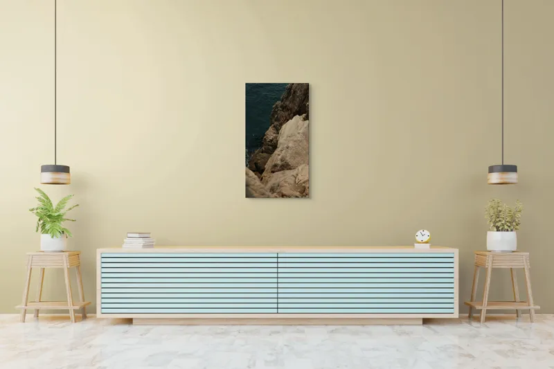 Tablou Canvas, "Pietrele șoptind în taină marii", Rocă, Mare, Valuri, Texturi, Natură, Stâncă, Apă, Sălbăticie., 50 x 90 cm – poza 6