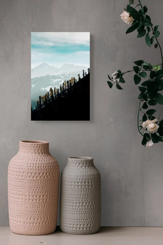 Tablou Canvas, "Copaci solitari pe culmea muntelui blanc", Cer, Munte, Zăpadă, Pădure, Umbre, Copaci, Orizont, Natural, Calm, Frumusețe, 26 x 39 cm – poza 6