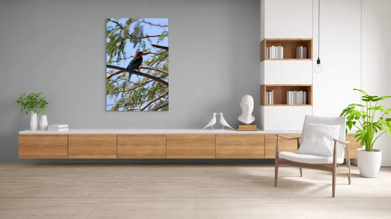 Tablou Canvas, "Regele pescar printre ramuri verzi", Pasăre, Ramură, Frunze, Cer, Natură, Pene, Zbor, Lumină, 100 x 150 cm – poza 8