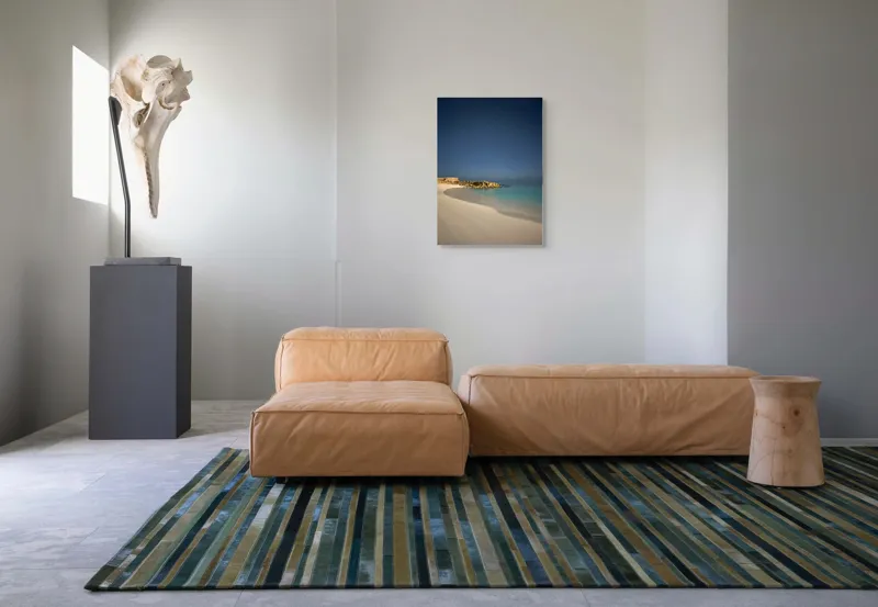 Tablou Canvas, "Liniștea mării sub cerul nocturn", Plajă, Nisip, Ocean, Cer, Stele, Liniște, Lumină, Noapte, Valuri, Stânci, 50 x 70 cm – poza 7