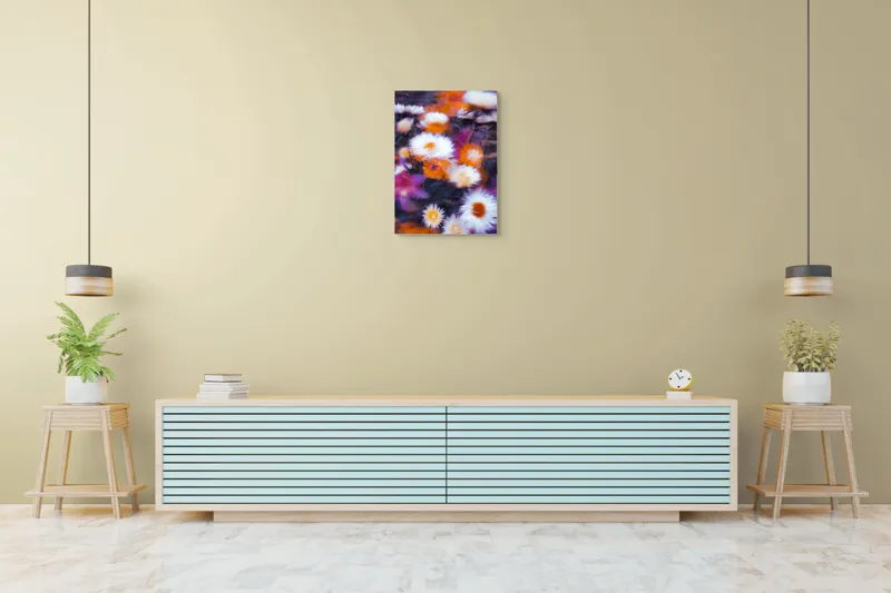 Tablou Canvas, "Flori albe și portocalii în mișcare", Flori, Vibrante, Culori, Alb, Portocaliu, Mov, Petale, Textură, Frumusețe, Natură, 50 x 70 cm – poza 6