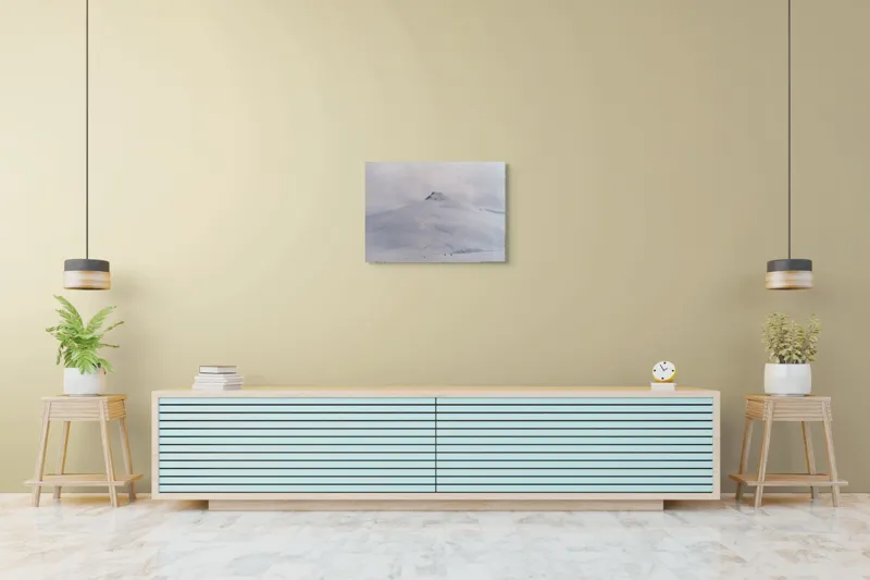 Tablou Canvas, "Vârf ascuns sub mantia iernii", Norii, Munți, Zăpadă, Vârf, Calm, Rece, 70 x 50 cm – poza 7