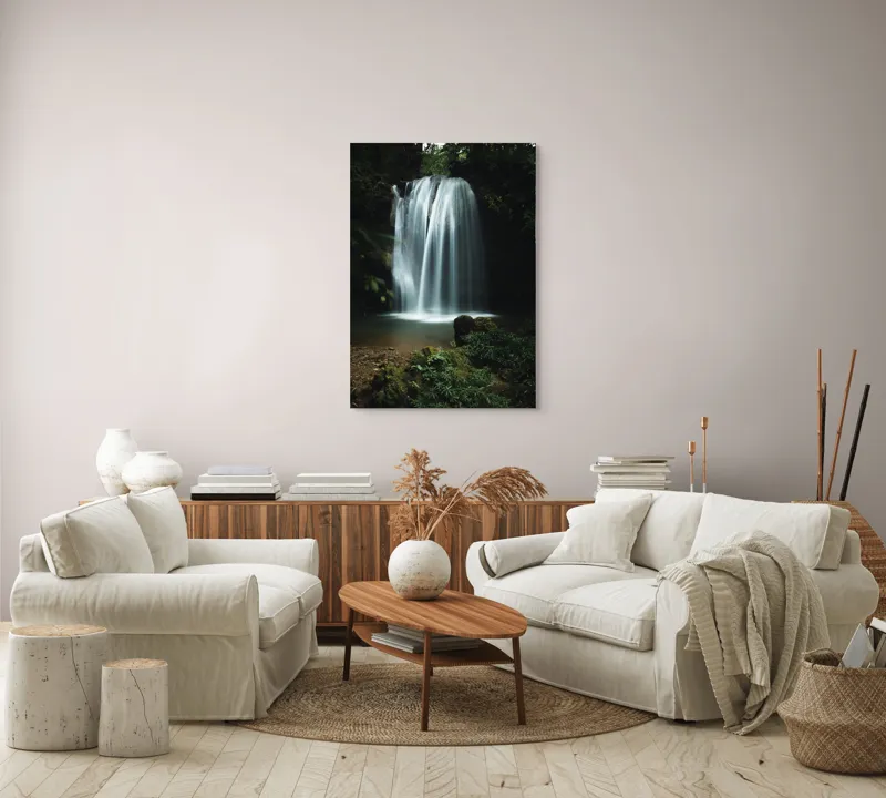 Tablou Canvas, "Căderea misterioasă a apei în pădure", Cascadă, Apă, Pădure, Roci, Vegetație, 70 x 100 cm – poza 4