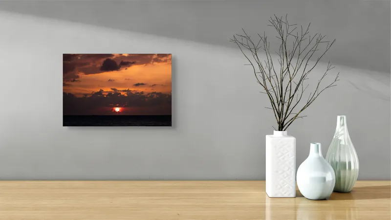 Tablou Canvas, "Apus de soare pe mare liniștită", Apus, Cer, Nori, Ocean, Lumină, Umbre, Orizont, Culori, Relaxare, Frumusețe, 39 x 26 cm – poza 8
