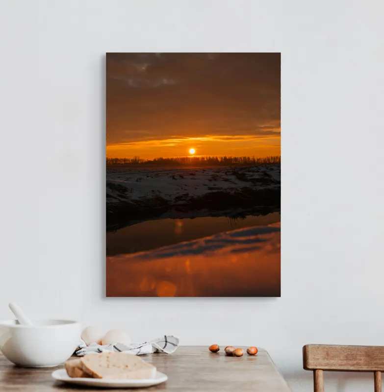 Tablou Canvas, "Apus de soare în iarnă liniștită", Apus, Cer, Nori, Zăpadă, Reflecție, Orizont, Lumină, 50 x 70 cm – poza 3