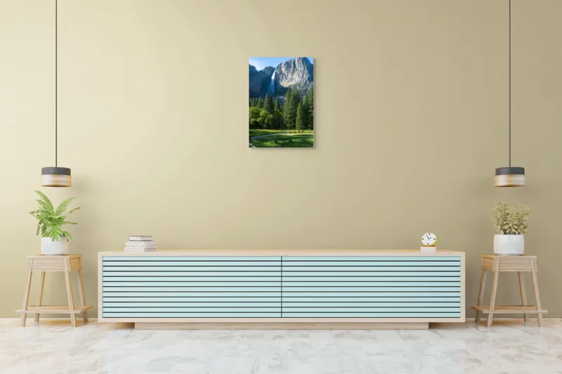 Tablou Canvas, "Cascada în inima muntelui verde", Cascadă, Munți, Pădure, Cer, Verdeață, Traseu, Relaxare, Natură, Turism, Frumusețe., 50 x 70 cm – poza 6