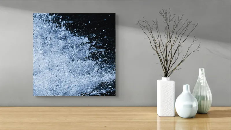 Tablou Canvas, "Valuri spumoase în noapte adâncă", Apa, Stropi, Mișcare, Energie, Răcoare, Contrast, Dinamică, Senzație, Impact, Natură, 50 x 50 cm – poza 3