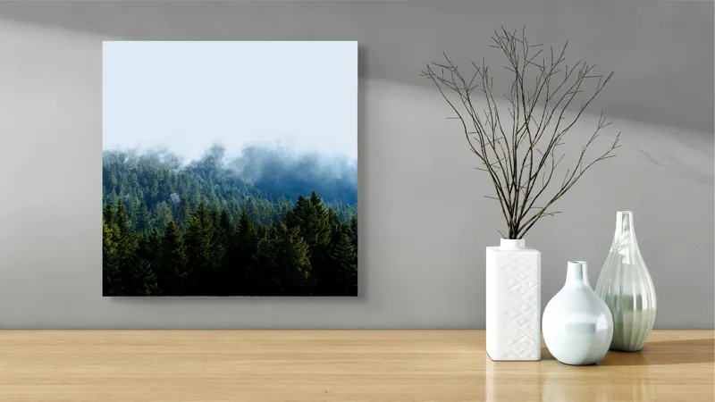 Tablou Canvas, "Cețuri misterioase peste pădurea de brazi", Copaci, Ceață, Verdeață, Natură, Munte, Calm, Seninătate, Aer Curat, 50 x 50 cm – poza 3