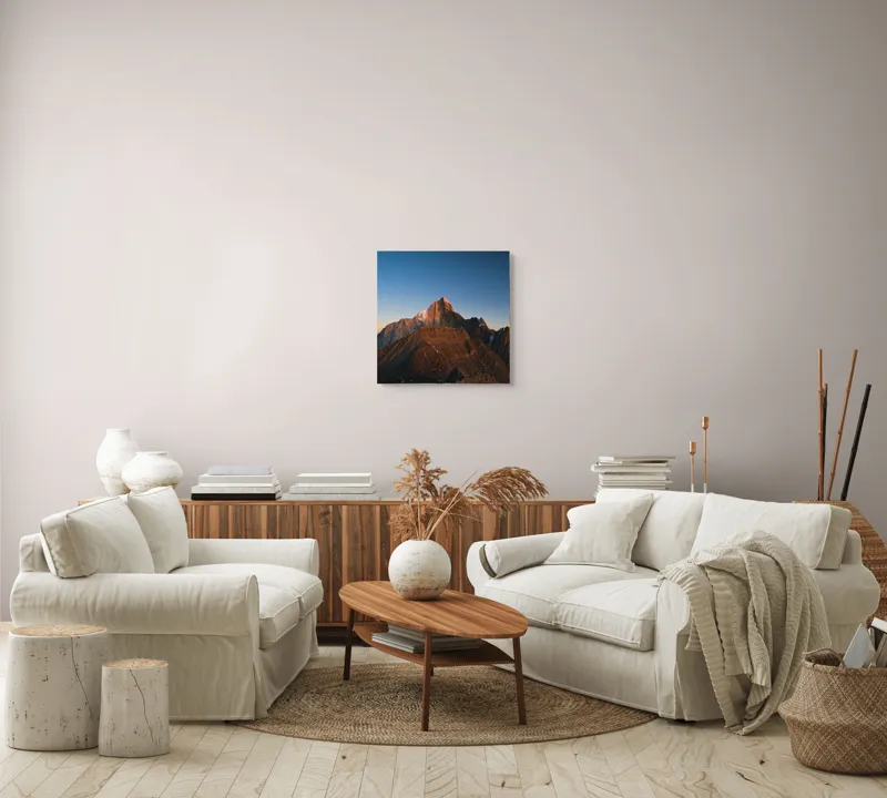 Tablou Canvas, "În lumina apusului muntele singuratic", Munți, Apus, Vârf, Cer, Stânci, Lumină, Peisaj, Înalt, Natură, Dramatic, 50 x 50 cm – poza 7