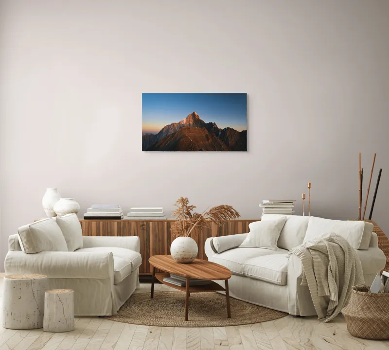 Tablou Canvas, "În lumina apusului muntele singuratic", Munți, Apus, Vârf, Cer, Stânci, Lumină, Peisaj, Înalt, Natură, Dramatic, 90 x 50 cm – poza 4