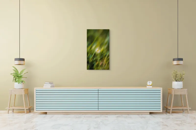 Tablou Canvas, "Margareta dansând în vântul verii", Floare, Singurătate, Verdeață, Estompare, Frumusețe, Natură, Seninătate, Simplitate, Culoare, Delicatețe, 50 x 90 cm – poza 6