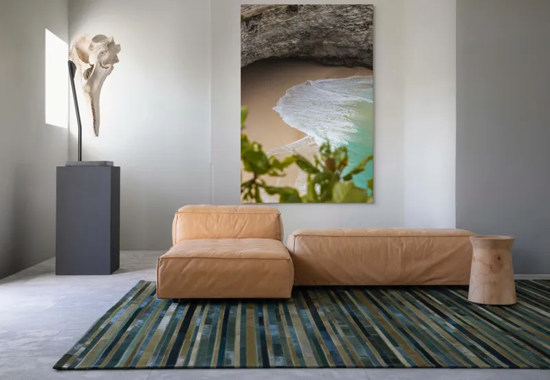 Tablou Canvas, "Valuri delicate pe plajă ascunsă", Plajă, Stânci, Nisip, Apă, Valuri, Vegetație, Natură, Relaxare, 100 x 150 cm – poza 7