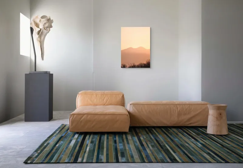 Tablou Canvas, "Lumina răsăritului peste munții liniștiți", Apus, Pădure, Siluete, Munți, Cer, Roz, Liniște, Natură, 50 x 70 cm – poza 7