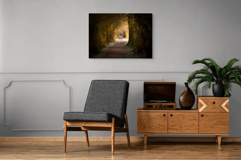 Tablou Canvas, "Poteca fermecată prin pădurea tăcută", Drum, Pădure, Lumină, Umbre, Natură, Mister, Copaci, Tunel., 100 x 70 cm – poza 8