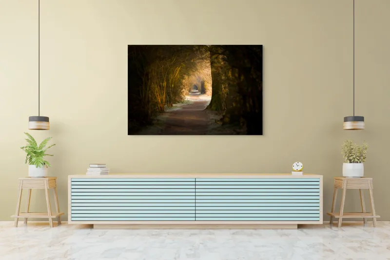 Tablou Canvas, "Poteca fermecată prin pădurea tăcută", Drum, Pădure, Lumină, Umbre, Natură, Mister, Copaci, Tunel., 150 x 100 cm – poza 6