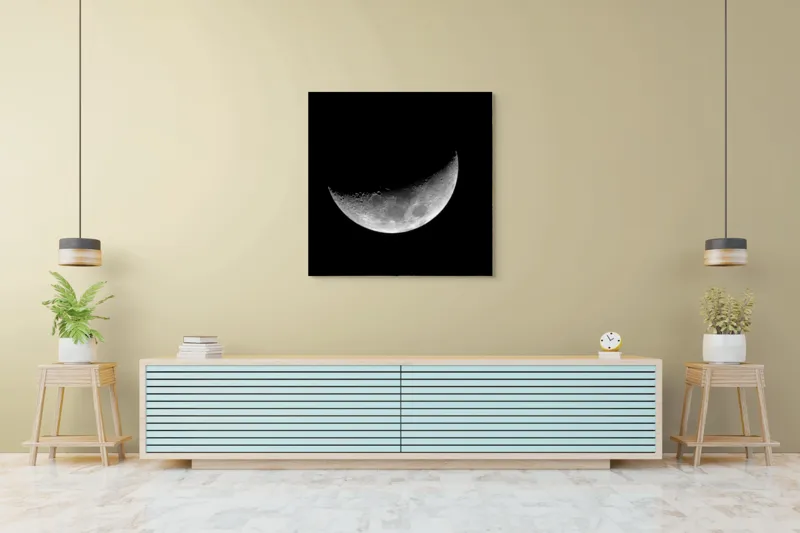 Tablou Canvas, "Luna misterioasă în noapte clară", Lună, Ceaţă, Noapte, Spaţiu, Mister, Lumină, Cratere, Semilună, Tăcere, Umbre, 100 x 100 cm – poza 5