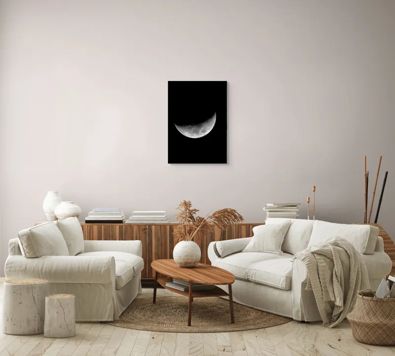 Tablou Canvas, "Luna misterioasă în noapte clară", Lună, Ceaţă, Noapte, Spaţiu, Mister, Lumină, Cratere, Semilună, Tăcere, Umbre, 50 x 70 cm – poza 4