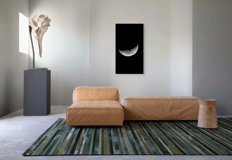 Tablou Canvas, "Luna misterioasă în noapte clară", Lună, Ceaţă, Noapte, Spaţiu, Mister, Lumină, Cratere, Semilună, Tăcere, Umbre, 50 x 90 cm – poza 5