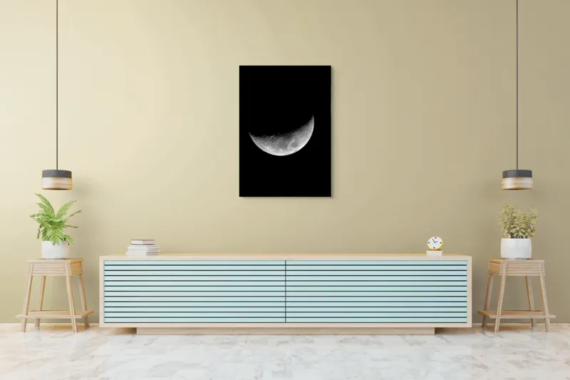 Tablou Canvas, "Luna misterioasă în noapte clară", Lună, Ceaţă, Noapte, Spaţiu, Mister, Lumină, Cratere, Semilună, Tăcere, Umbre, 70 x 100 cm – poza 5