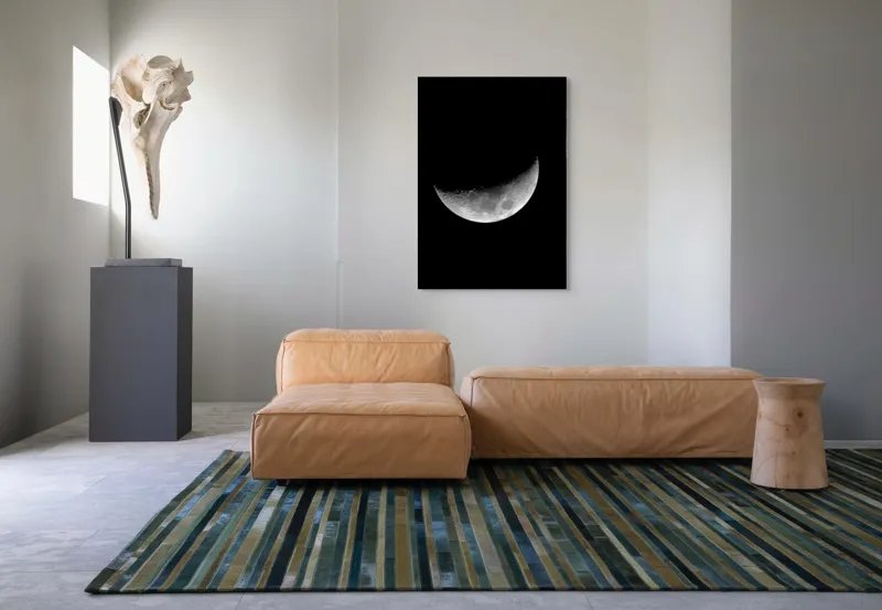 Tablou Canvas, "Luna misterioasă în noapte clară", Lună, Ceaţă, Noapte, Spaţiu, Mister, Lumină, Cratere, Semilună, Tăcere, Umbre, 70 x 100 cm – poza 7