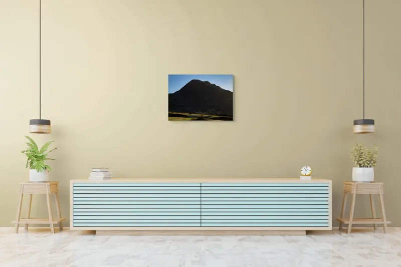Tablou Canvas, "Silueta muntelui în lumina dimineții", Munte, Umbre, Apus, Pajiște, Solitudine, Contrast, Natură, Cer, Seară, Siluetă, 70 x 50 cm – poza 7