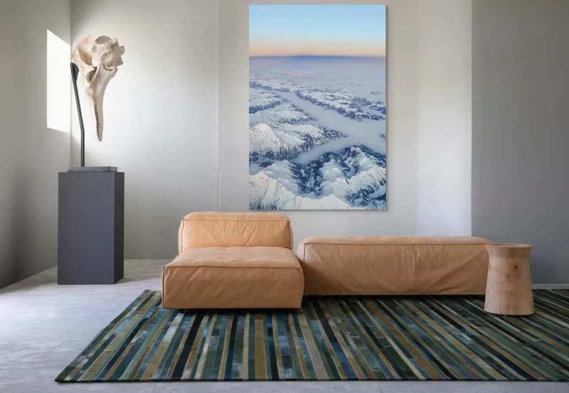 Tablou Canvas, "Lumină și umbre peste munți albi", Nor, Munți, Zăpadă, Apus, Cer, Albastru, Peisaj, Lumină, Liniste, Frumusețe, 100 x 150 cm – poza 7