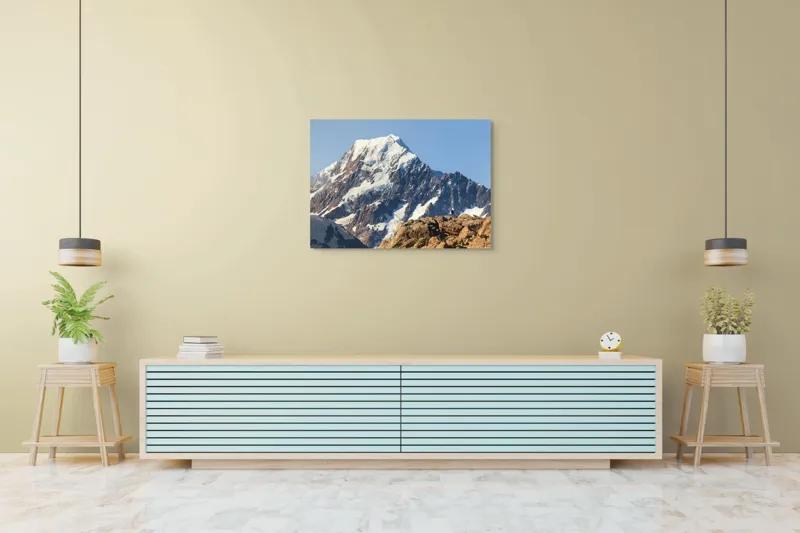 Tablou Canvas, "Un alpinist cucerește înălțimile mărețe", Munte, Zăpadă, Cer, Stânci, Alpinist, 100 x 70 cm – poza 4