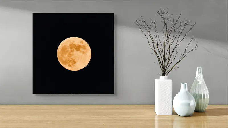 Tablou Canvas, "Luna plină luminând cerul nopții", Lună, Portocalie, Noapte, Cer, Strălucire, Mister, Frumusețe, Rotunjime, Contrast, Senzație, 50 x 50 cm – poza 3