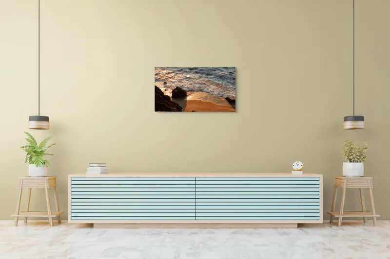 Tablou Canvas, "Reflexiile soarelui pe valuri line", Valuri, Nisip, Apus, Stânci, Spumă, 90 x 50 cm – poza 5