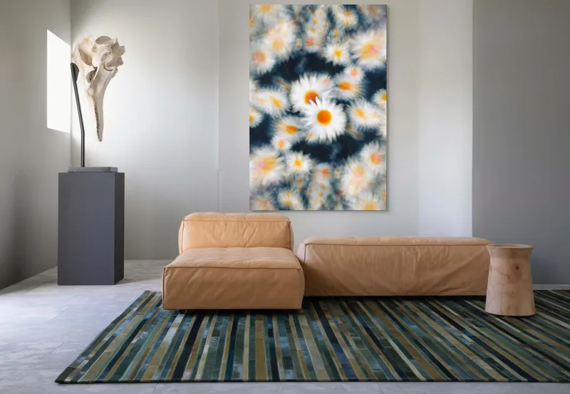 Tablou Canvas, "Dansul visător al margaretelor colorate", Flori, Pătate, Vârtej, Lumină, Estompare, Alb, Galben, Dinamică, Mișcare, Pastel., 100 x 150 cm – poza 7