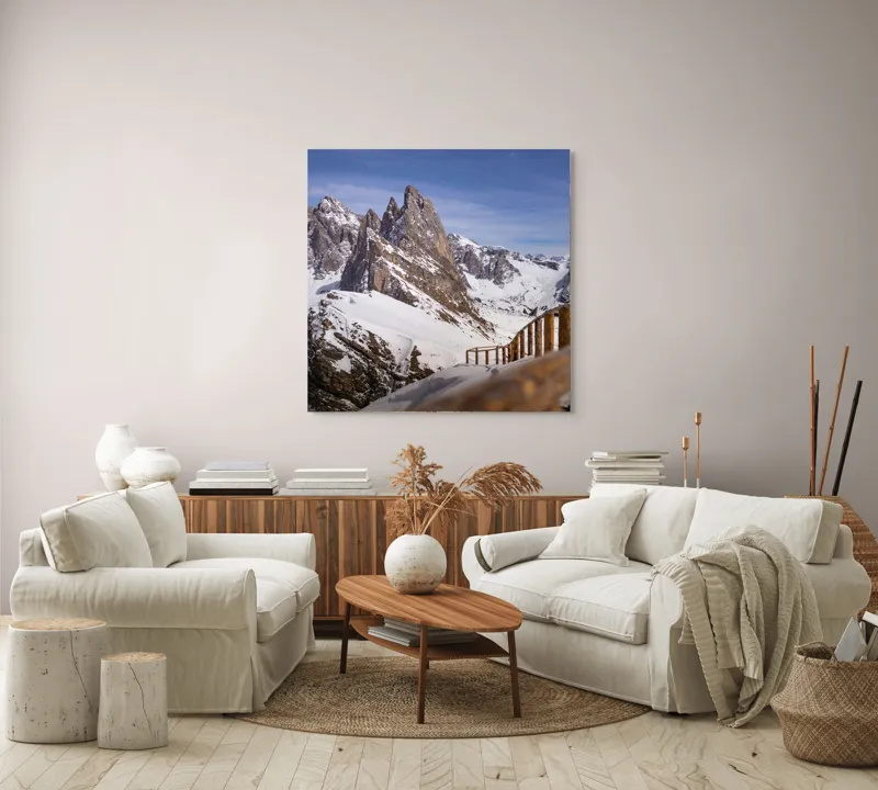 Tablou Canvas, "Drumul spre vârful înzăpezit alpin", Munte, Zăpadă, Cer, Stâncă, Potecă, Iarnă, Priveliște, Senin, Vârfuri, Natură, 100 x 100 cm – poza 3