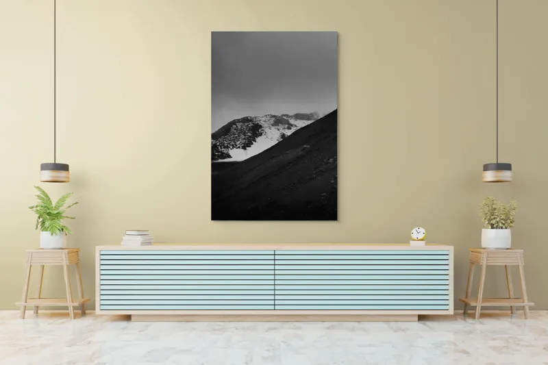 Tablou Canvas, "Munți austeri sub cer înnorat", Sumbru, Montan, Înghețat, Solitar, Noros, Pustiu, Rece, Abrupt, 100 x 150 cm – poza 4