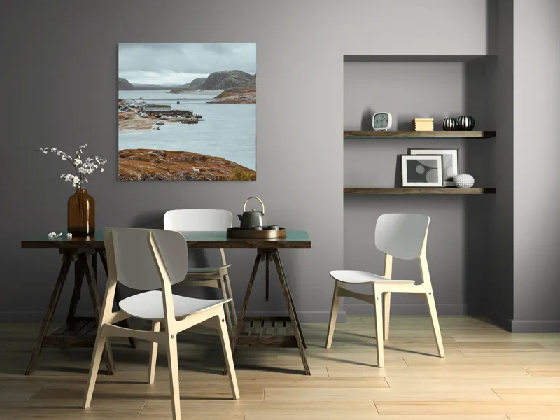 Tablou Canvas, "Peisaj nordic cu fiord și sat", Nor, Liniște, Peisaj, Munți, Apă, Nori, Hărțiș, Toamnă, Natură, Vedere, 100 x 100 cm – poza 6