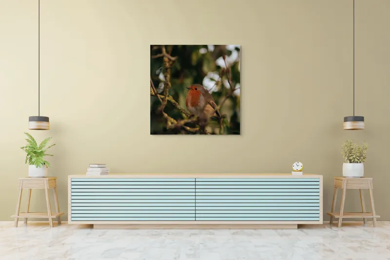 Tablou Canvas, "Mierlă în ramura umbrită de frunze", Pasăre, Crenguță, Roșu, Blândă, Frunziș, Verde, Contrast, Natură, Ochii, Frumusețe, 100 x 100 cm – poza 5