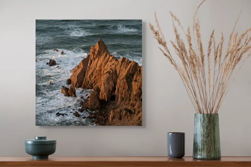 Tablou Canvas, "Ape sărate la stânci ascuțite", Stânci, Apus, Ocean, Valuri, Natură, Coastă, Peisaj, Dramatic, Stâncoasă, Înalțime., 50 x 50 cm – poza 4