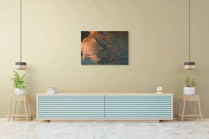 Tablou Canvas, "Reflexii ale amurgului pe mare", Apus, Reflexii, Valuri, Textură, Lumină, Mal, Apă, Calm., 100 x 70 cm – poza 4