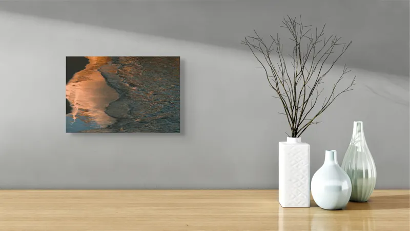 Tablou Canvas, "Reflexii ale amurgului pe mare", Apus, Reflexii, Valuri, Textură, Lumină, Mal, Apă, Calm., 39 x 26 cm – poza 8