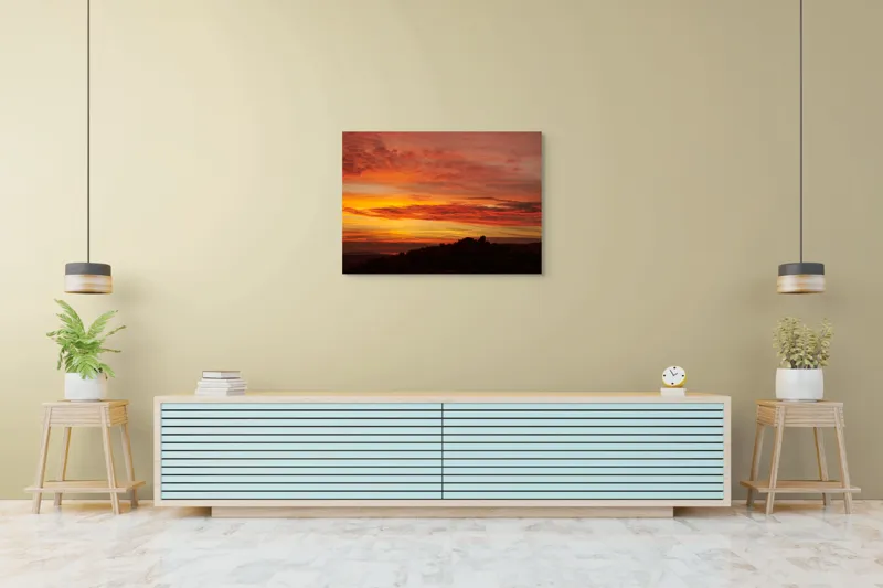Tablou Canvas, "Răsărit de foc peste coline", Apus, Cer, Nor, Peisaj, Siluetă, Culoare, Horizon, Lumină, Gradienți, Timp, Natură, 100 x 70 cm – poza 4