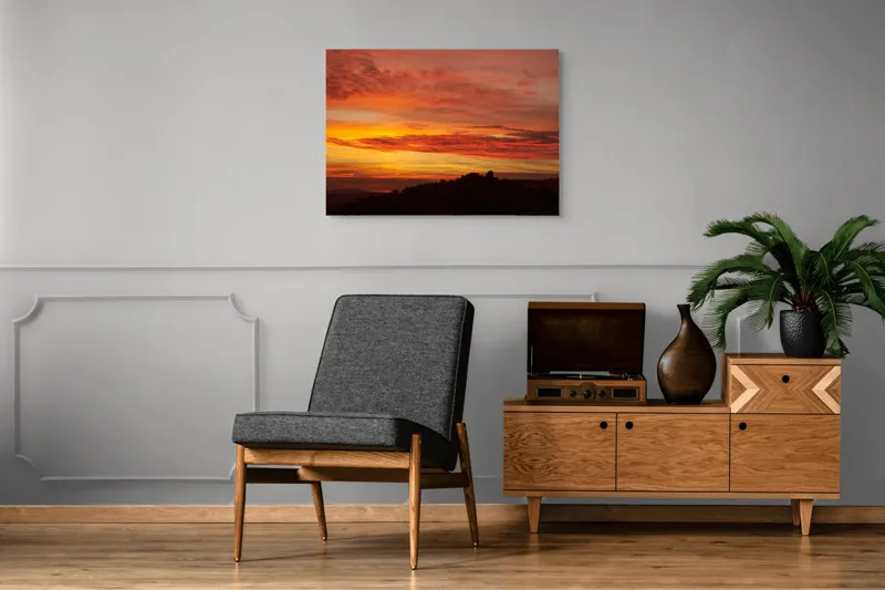 Tablou Canvas, "Răsărit de foc peste coline", Apus, Cer, Nor, Peisaj, Siluetă, Culoare, Horizon, Lumină, Gradienți, Timp, Natură, 100 x 70 cm – poza 8