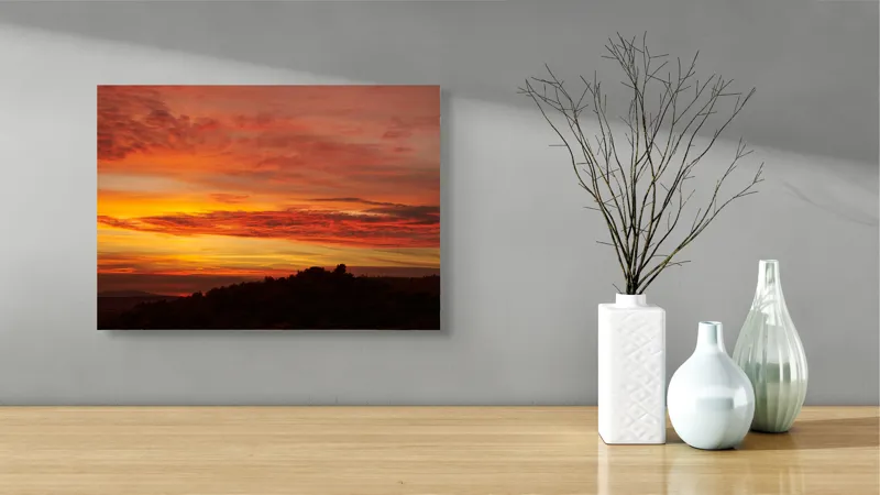 Tablou Canvas, "Răsărit de foc peste coline", Apus, Cer, Nor, Peisaj, Siluetă, Culoare, Horizon, Lumină, Gradienți, Timp, Natură, 54 x 39 cm – poza 3