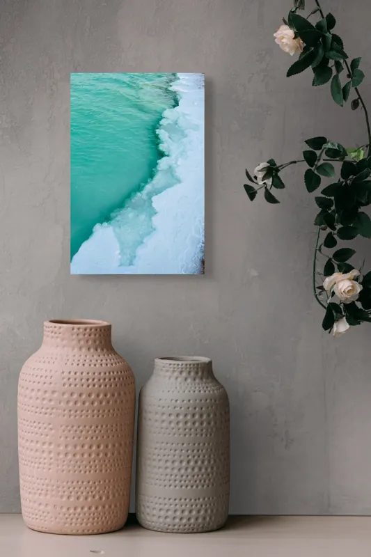 Tablou Canvas, "Valurile înghețate ale mării verzi", Turcoaz, Gheață, Ocean, Valuri, Mal, Spumă, Natură, Liniște, Frig, Contrast, 26 x 39 cm – poza 6