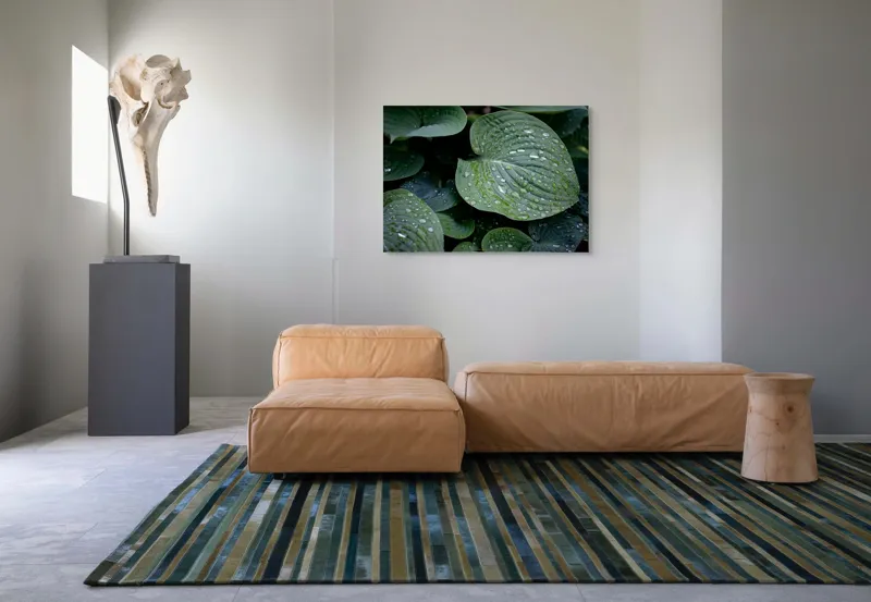 Tablou Canvas, "Picături de ploaie pe frunze verzi", Frunze, Verde, Picături, Apă, Prospețime, Natură, Textură, Lumină, Rouă, Vitalitate, 100 x 70 cm – poza 7