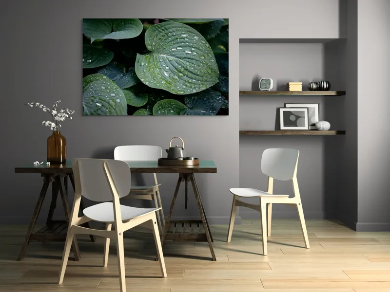 Tablou Canvas, "Picături de ploaie pe frunze verzi", Frunze, Verde, Picături, Apă, Prospețime, Natură, Textură, Lumină, Rouă, Vitalitate, 150 x 100 cm – poza 5