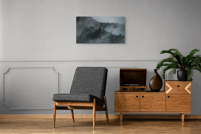 Tablou Canvas, "Misterul pădurii în ceață albăstruie", Cețuri, Melancolie, Taină, Înălțimi, Umbre, Serenitate, Natură, Mister, Pădure, Liniște, 90 x 50 cm – poza 6