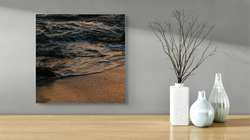 Tablou Canvas, "Valurile mării la apusul soarelui", Valuri, Apus, Nisip, Reflecții, Liniște, Natură, Ocean, 50 x 50 cm – poza 3