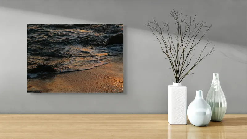 Tablou Canvas, "Valurile mării la apusul soarelui", Valuri, Apus, Nisip, Reflecții, Liniște, Natură, Ocean, 54 x 39 cm – poza 3